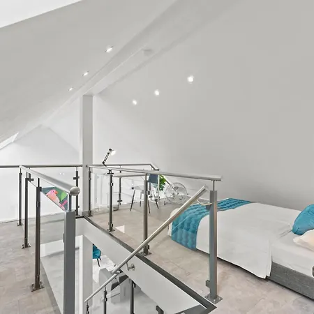 Vivo Loft Frankfurt Flughafen Mit Parkplatz Kelsterbach