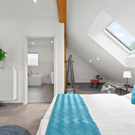 Vivo Loft Frankfurt Flughafen Mit Parkplatz 켈스테르바흐